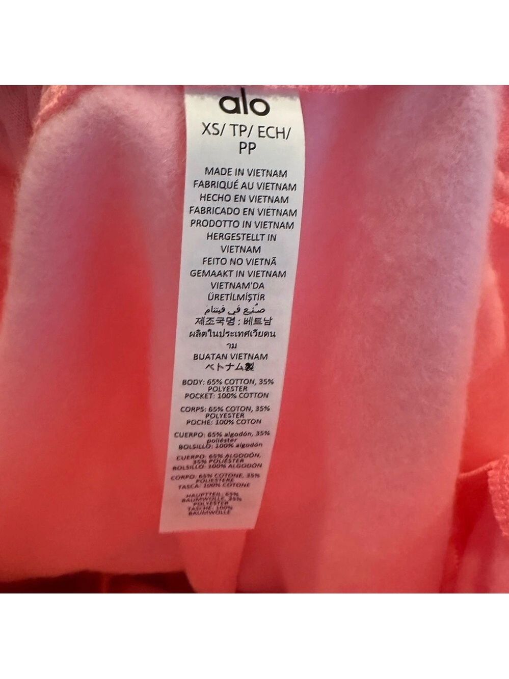 Alo Yoga Neon Bubblegum Pink Accolade Athletic Shorts NWT - Picture 9 of 9